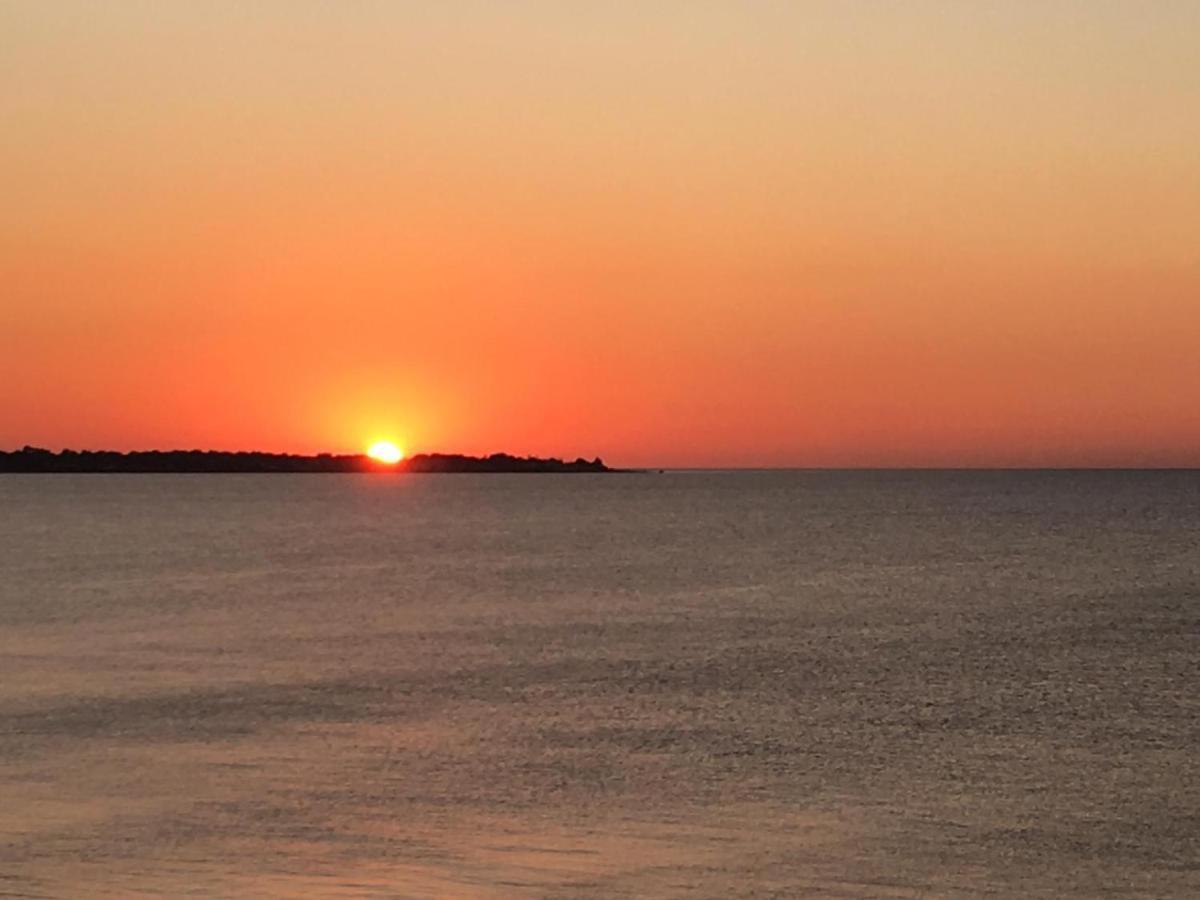 Sea View Life Hotel Carini Bagian luar foto