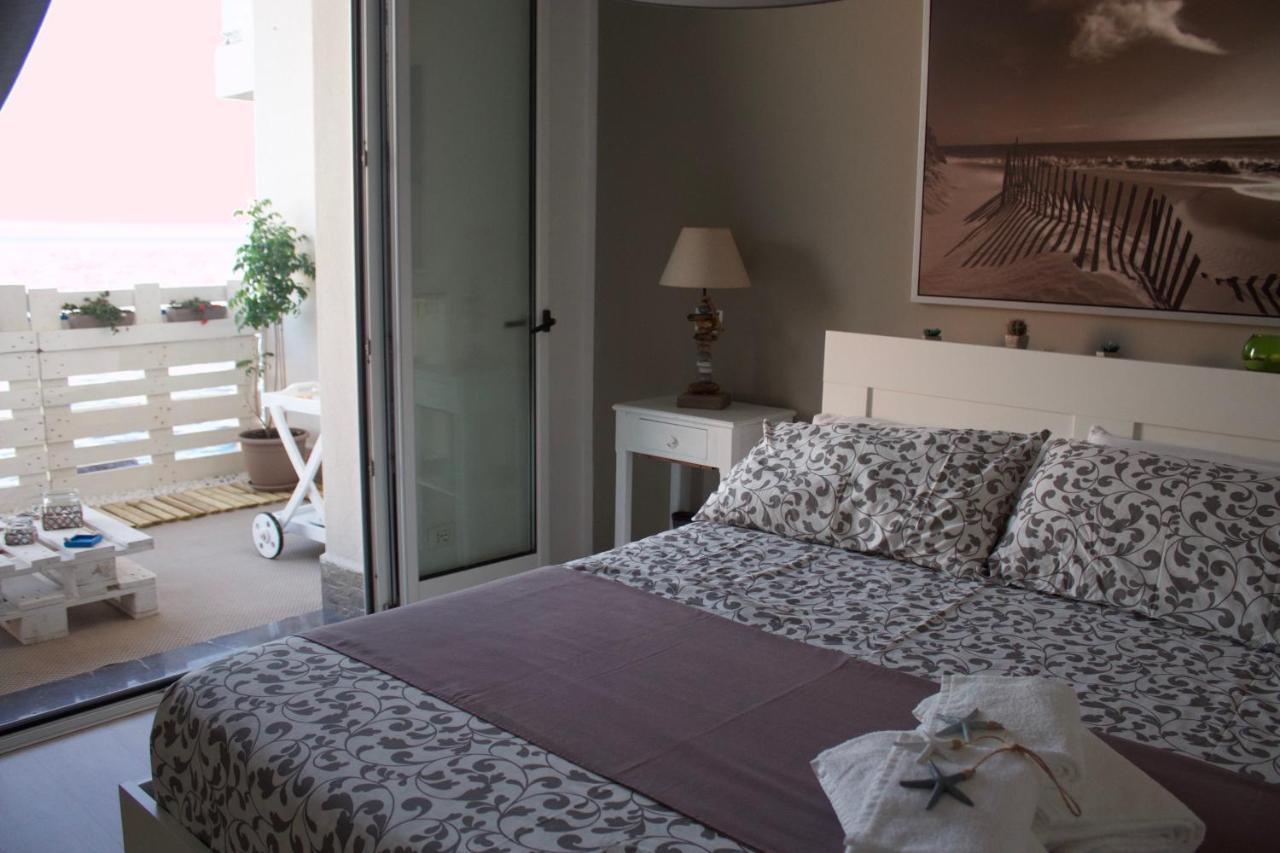 Sea View Life Hotel Carini Bagian luar foto