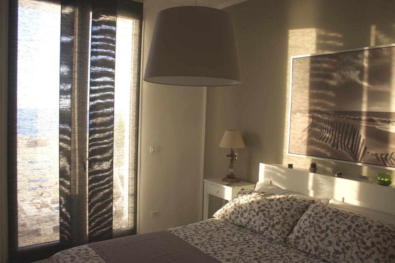 Sea View Life Hotel Carini Bagian luar foto