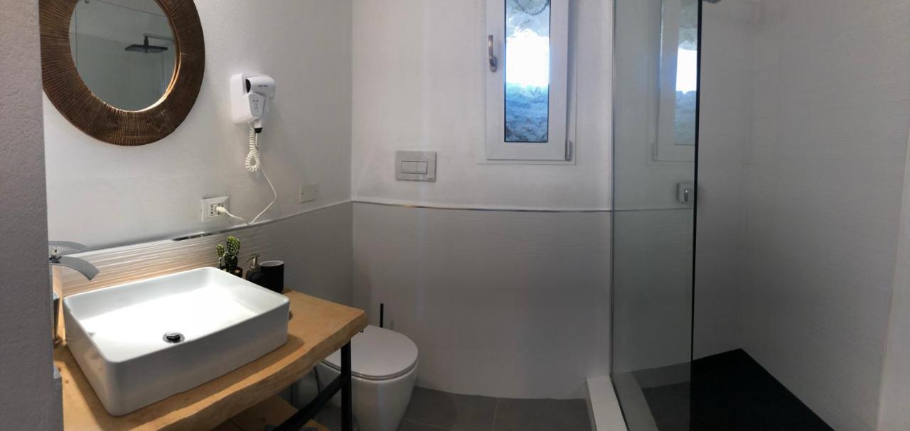 Sea View Life Hotel Carini Bagian luar foto