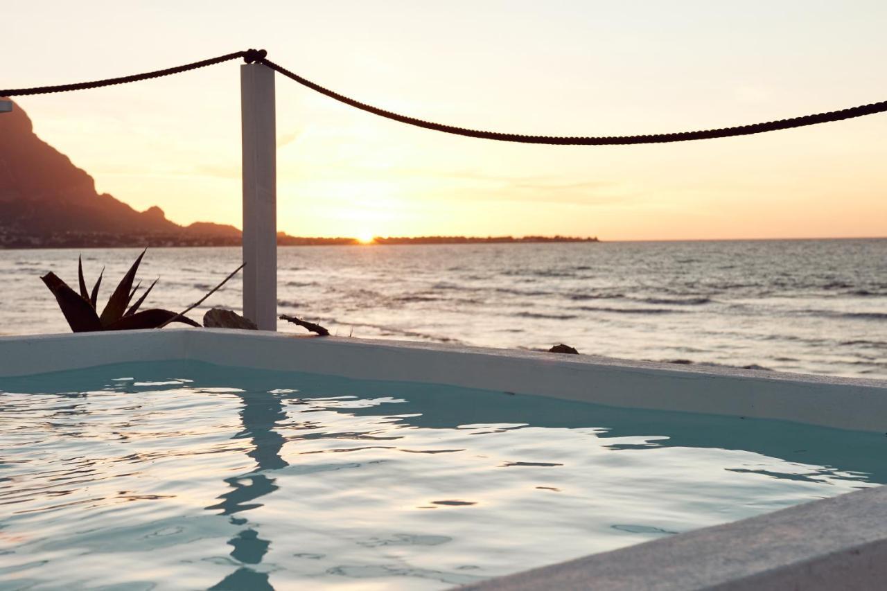 Sea View Life Hotel Carini Bagian luar foto