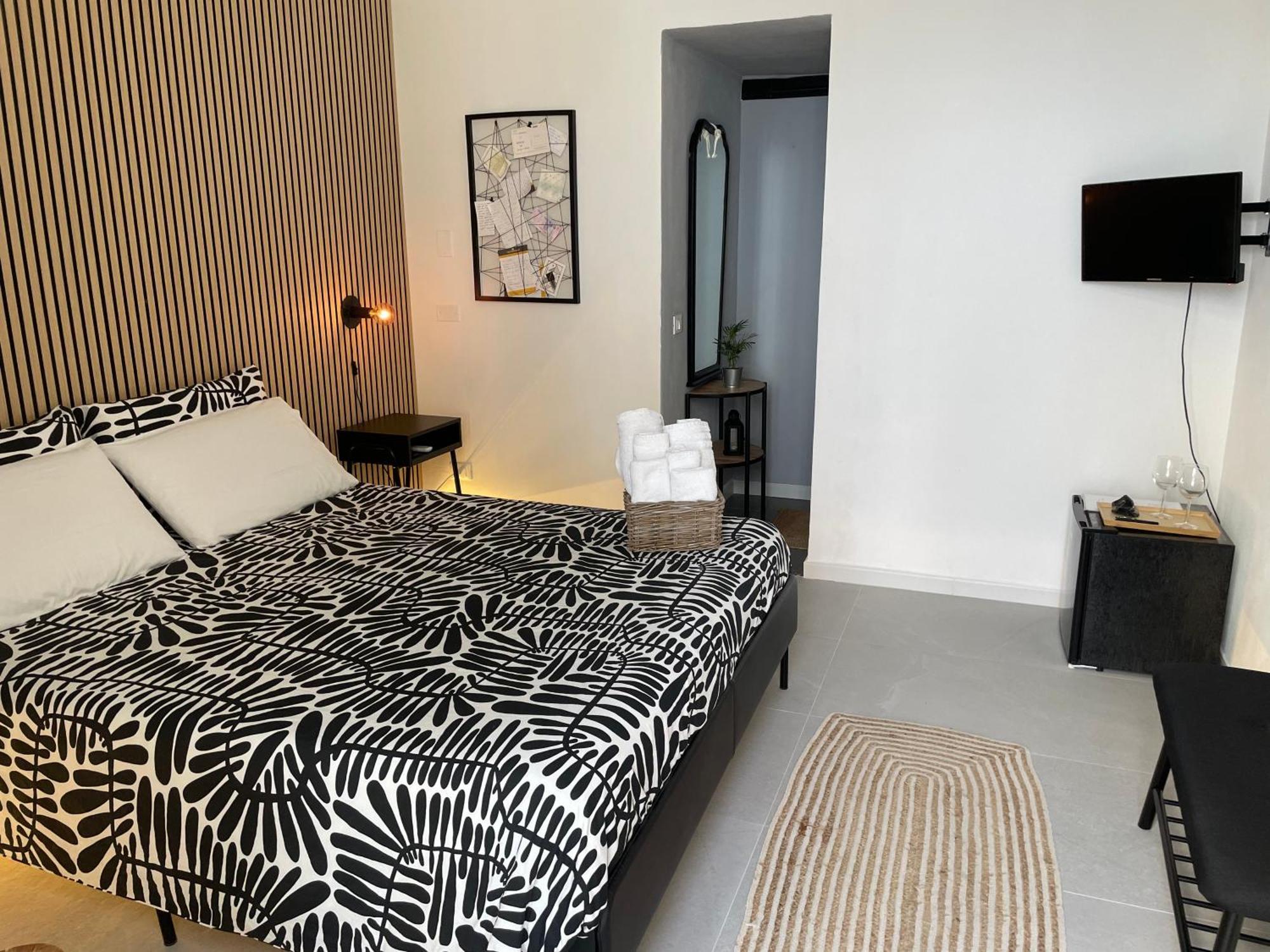 Sea View Life Hotel Carini Bagian luar foto
